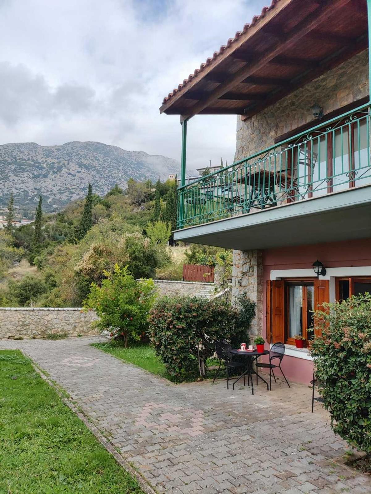 Kastalia Country Home Arachova Bagian luar foto